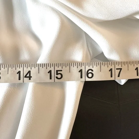 NWT WHBM Boho Sleeve Cut Dress with Lace Detail - Picture 6 of 14